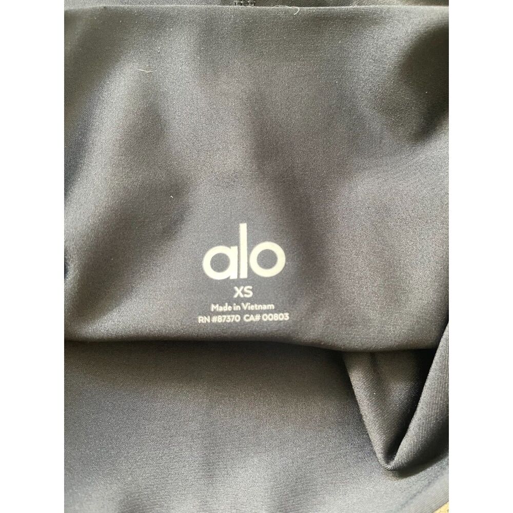 Alo Yoga Black High-Waist Leggings – Size XS – Sculpting Luxe Stretch